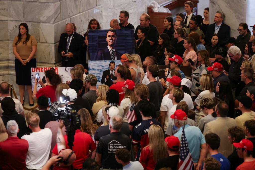People attend a vigil after U.S. right-wing activist, commentator, Charlie Kirk, an ally of U.S. President Donald Trump, was fatally shot during an event at Utah Valley University, at the Utah State Capitol, in Salt Lake City, Utah, U.S. September 10, 2025. REUTERS/Jim Urquhart