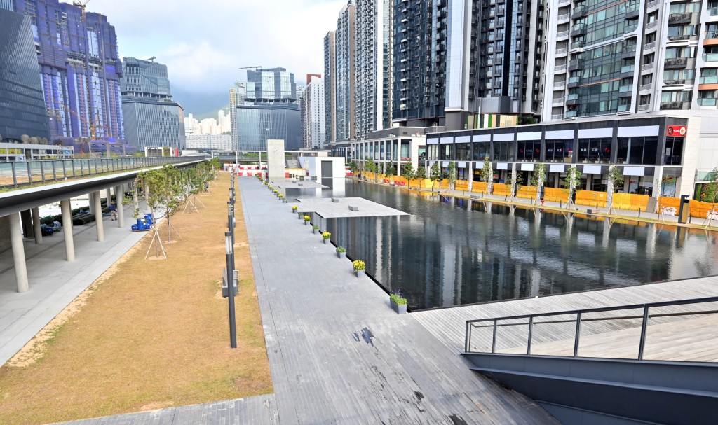 Kai Tak Station Square Phase II. Pic from government's site
