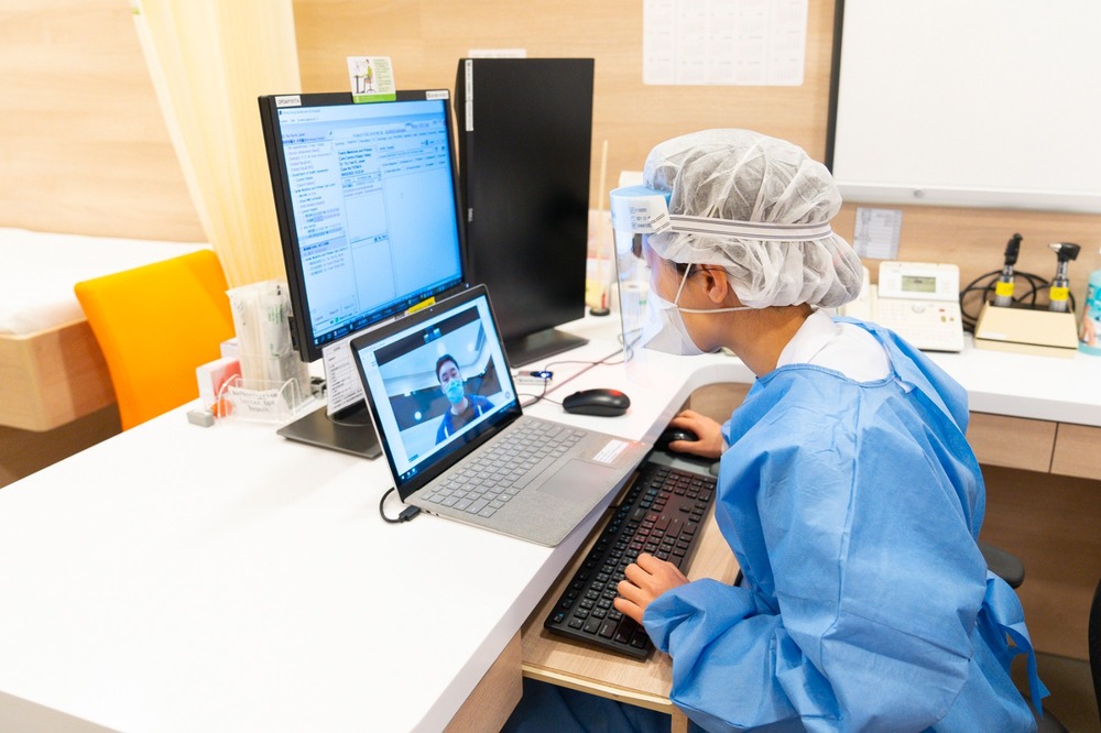 Consultations cost HK$320 to HK$560. Consultations cost HK$320 to HK$560.