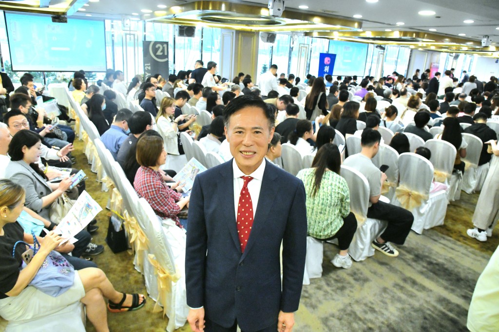 Victor Tin Sio-un, executive director of Sino Land