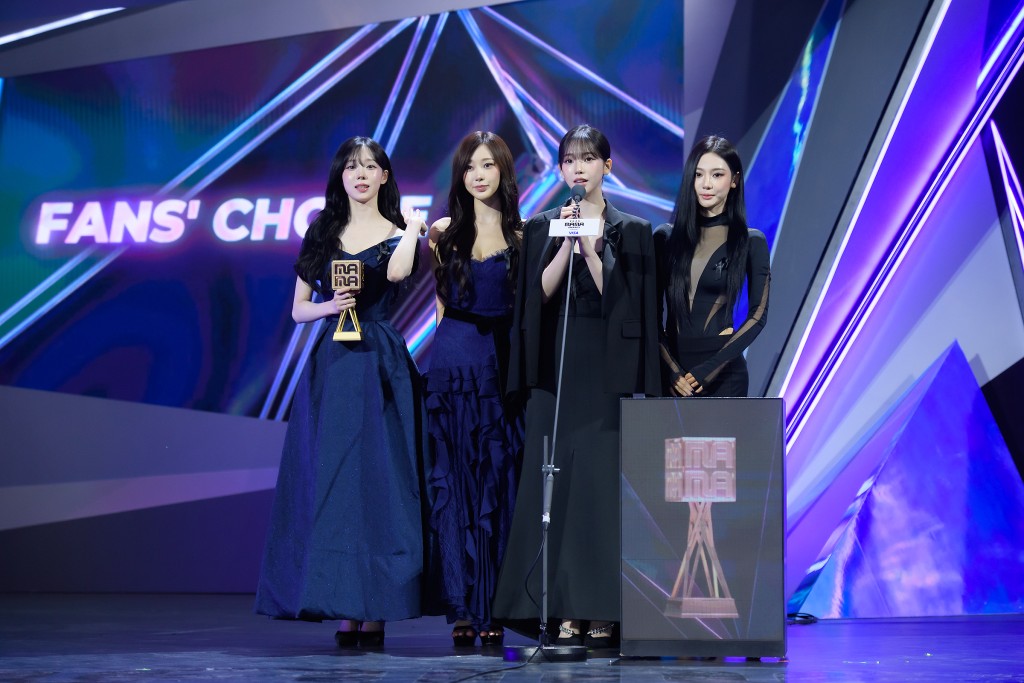 FANS' CHOICE Top10 (FANS' CHOICE FEMALE): aespa