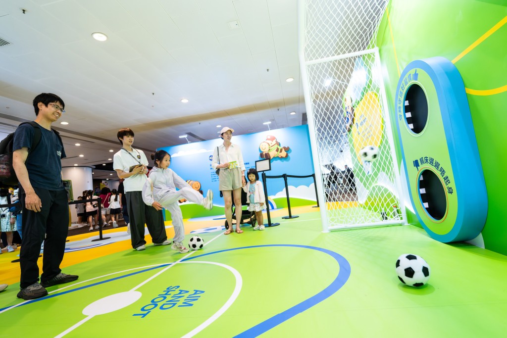 The Club is presenting a sport-themed exhibition at this year’s Hong Kong Book Fair. Through a series of interactive activities themed around sports, children and youngsters can explore important areas of growth and development - such as time management and financial literacy.