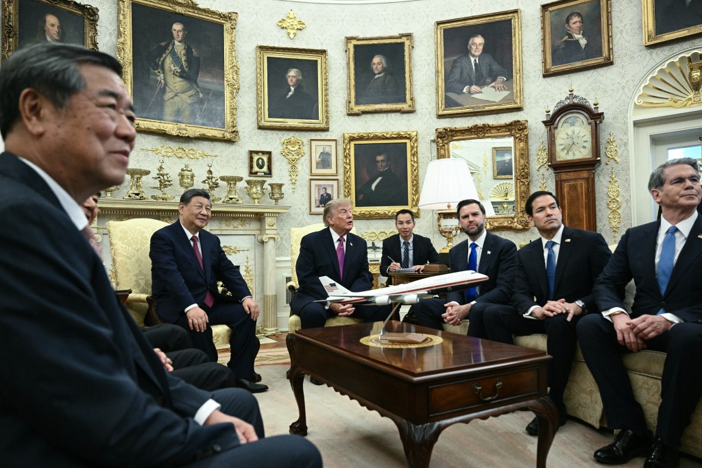 US President Donald Trump and China's President Xi Jinping hold a bilateral meeting in the Oval Office of the White House in Washington, DC, on September 24, 2026. (AFP) US President Donald Trump and China's President Xi Jinping hold a bilateral meeting in the Oval Office of the White House in Washington, DC, on September 24, 2026. (AFP)