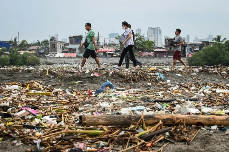 Long one of the top sources of ocean plastic, the Philippines is hoping new legislation requiring big companies to pay for waste solutions will help clean up its act (Jam Sta Rosa) (Jam Sta Rosa/AFP/AFP) Long one of the top sources of ocean plastic, the Philippines is hoping new legislation requiring big companies to pay for waste solutions will help clean up its act (Jam Sta Rosa) (Jam Sta Rosa/AFP/AFP)