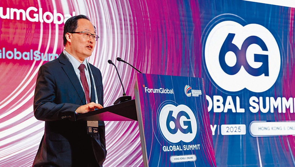 Mr Jenkin Suen, Chairman of the Communications Authority