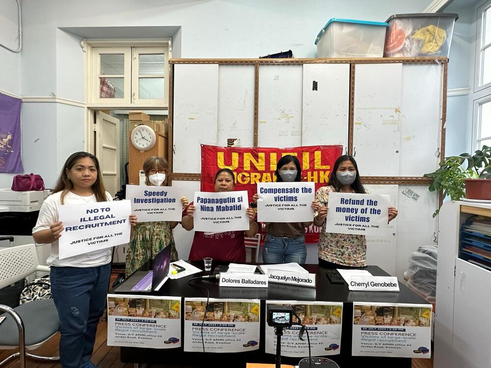 A group of helpers demand justice and compensation. A group of helpers demand justice and compensation.