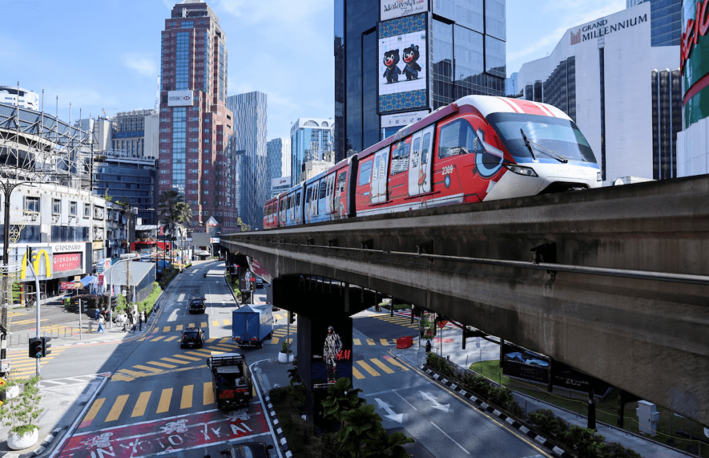 A monorail passes through Bukit Bintang, a shopping and entertainment area of Kuala Lumpur, Malaysia March 19, 2026. REUTERS/Hasnoor Hussain