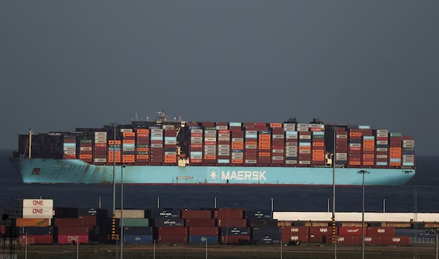Shipping containers sit on a Maersk vessel arriving Algeciras port, in the province of Cadiz, southern Spain March 17, 2026. REUTERS/Nacho Doce/File Photo