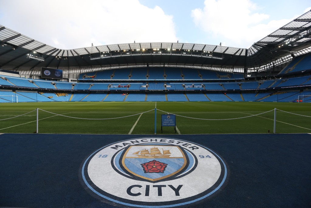 Photo by SCOTT HEPPELL / AFP  A general view of the pitch before the English Premier League football match between Manchester City and Everton at the Etihad Stadium in Manchester, north west England, on October 15, 2016.