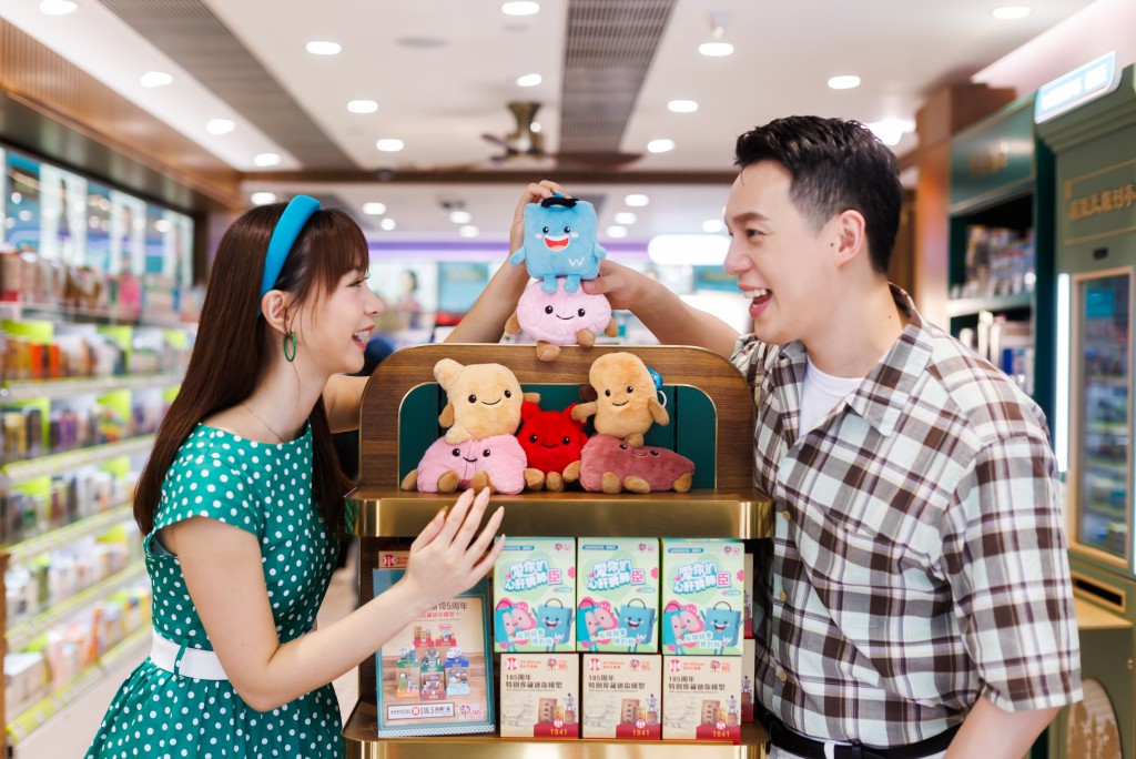 Limited-edition anniversary collectibles and “Watjai” plush toys on display. Limited-edition anniversary collectibles and “Watjai” plush toys on display.