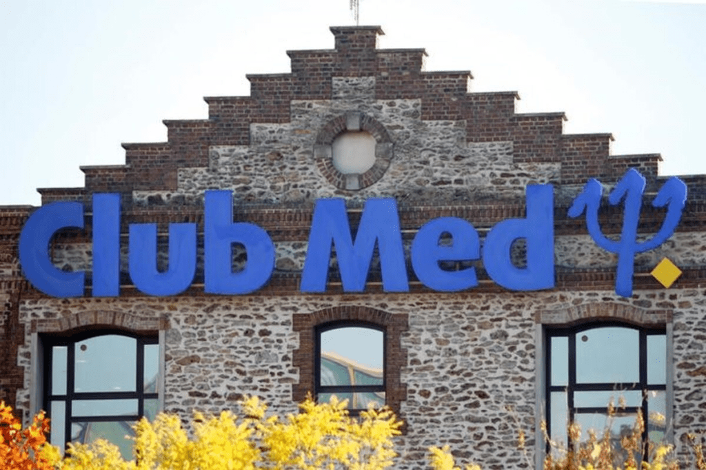 The logo of French holiday group Club Med is seen on its Paris headquarters, France, November 3, 2016. REUTERS/Charles