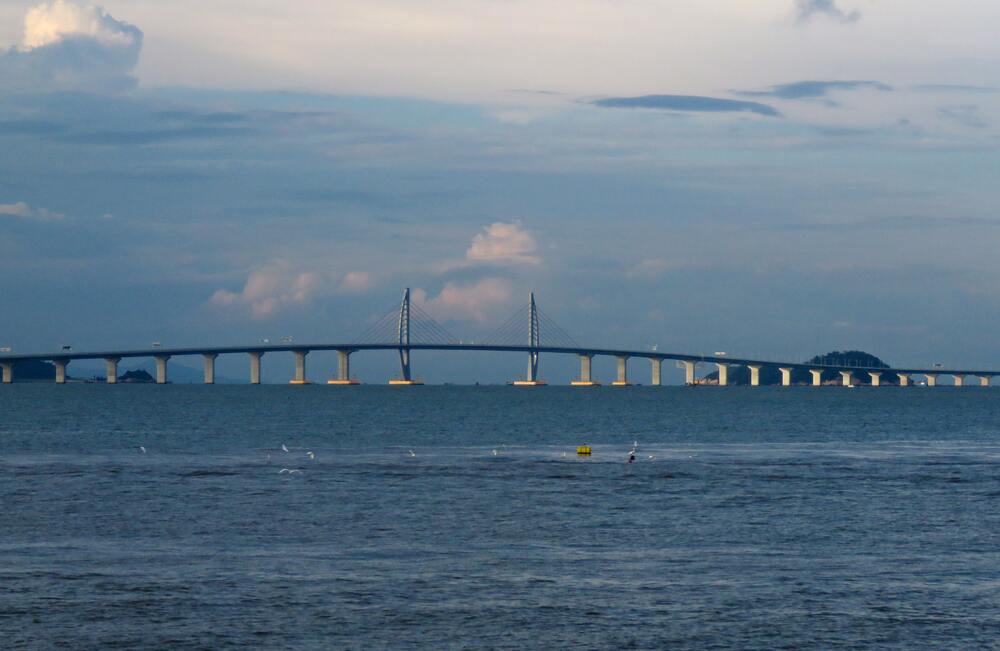 West section of Hong Kong-Zhuhai-Macau Bridge Taken from a TurboJET after leaving Macau. (Creative Commons/Wikipedia) West section of Hong Kong-Zhuhai-Macau Bridge Taken from a TurboJET after leaving Macau. (Creative Commons/Wikipedia)
