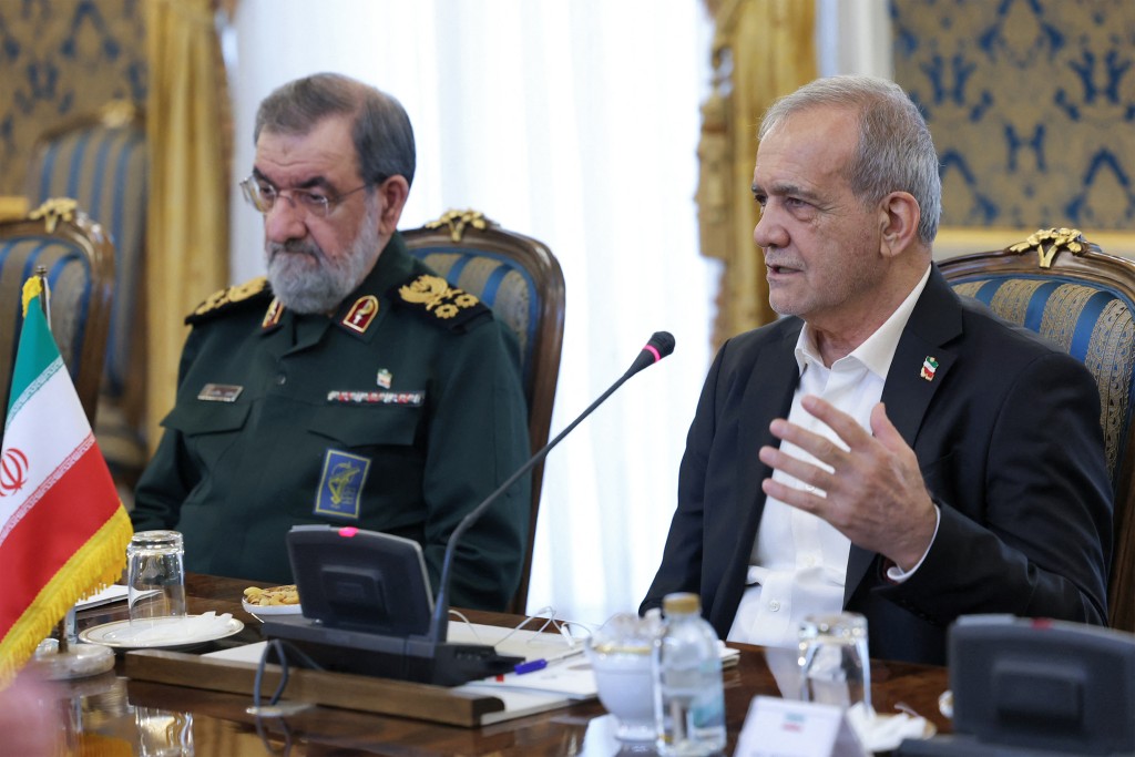 Photo by - / IRANIAN PRESIDENCY / AFP This handout picture provided by the Iranian presidency shows (R to L) Iran's President Masoud Pezeshkian and National Security Council head Mohsen Rezaei during their meeting with Saudi Arabia's Defence Minister, Pakistan's army chief, and Turkey's intelligence chief in Tehran on October 26, 2026.