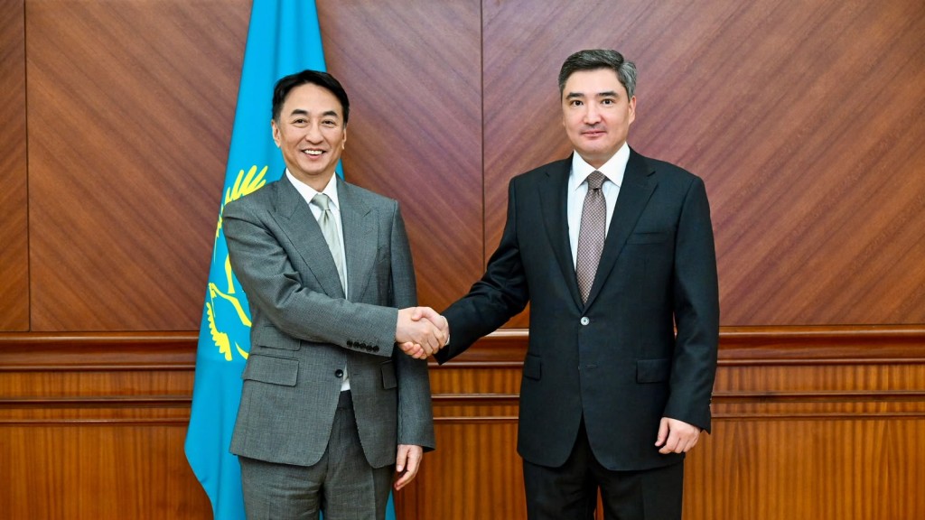 Peter Lee and Olzhas Bektenov. Full Vision Capital