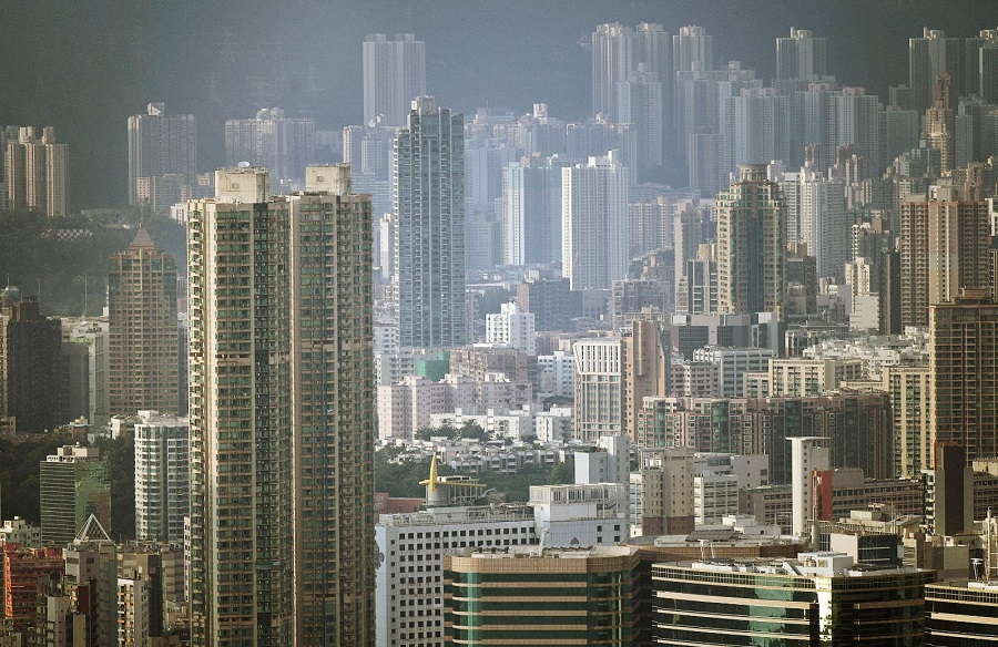 The private housing supply over the next three to four years is expected to remain at a relatively high level, according to Housing Bureau. SING TAO