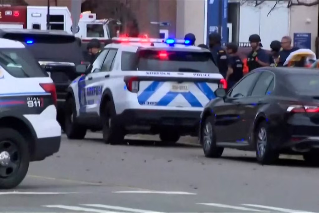  Police deploy after a gunman opened fire at Old Dominion University in Norfolk, U.S., March 12, 2026, in a still image from video. ABC Affiliate WVEC via REUTERS. 