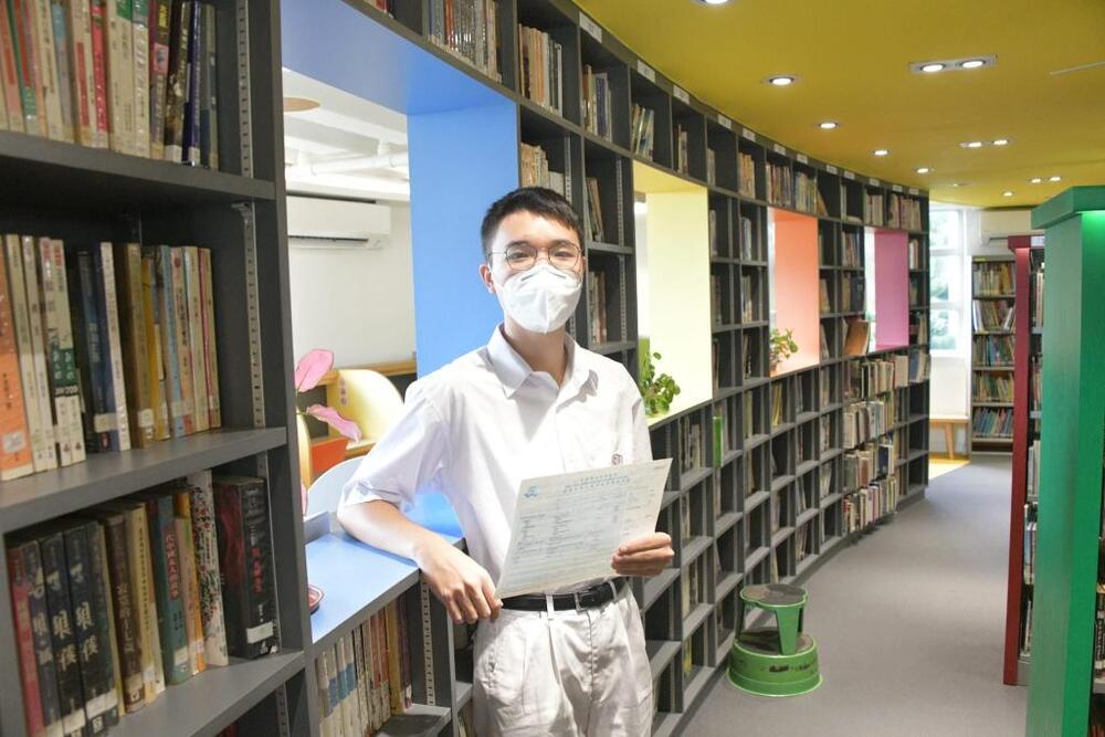 “Super top scorer” Tsang Chi-pang from Carmel Secondary School.