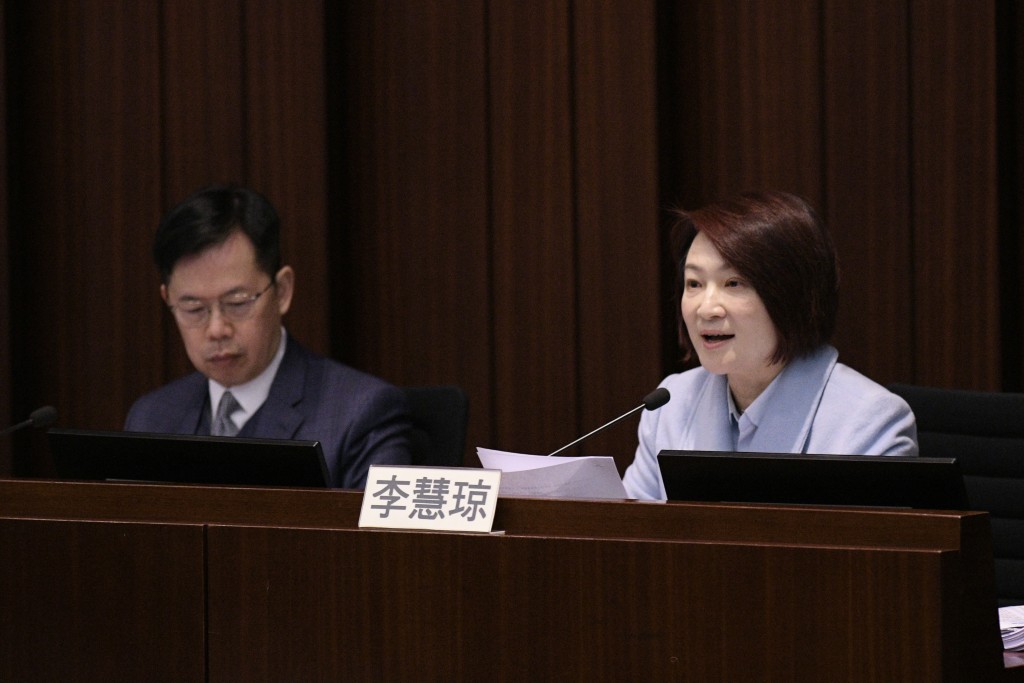 Ronick Chan and Starry Lee at the special forum before the voting.