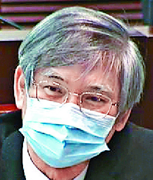 Law Chi-kwong said there is an urgent need to tackle abuse of senior Octopus cards before expanding the age bracket. sing tao Law Chi-kwong said there is an urgent need to tackle abuse of senior Octopus cards before expanding the age bracket. sing tao