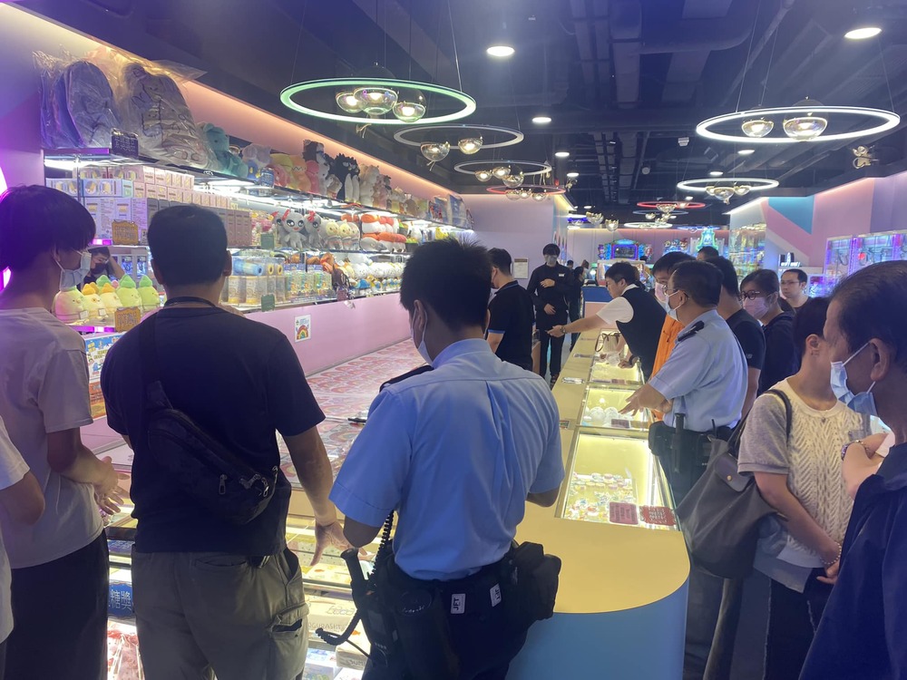 Police are called in over the dispute at the family entertainment center. Police are called in over the dispute at the family entertainment center.