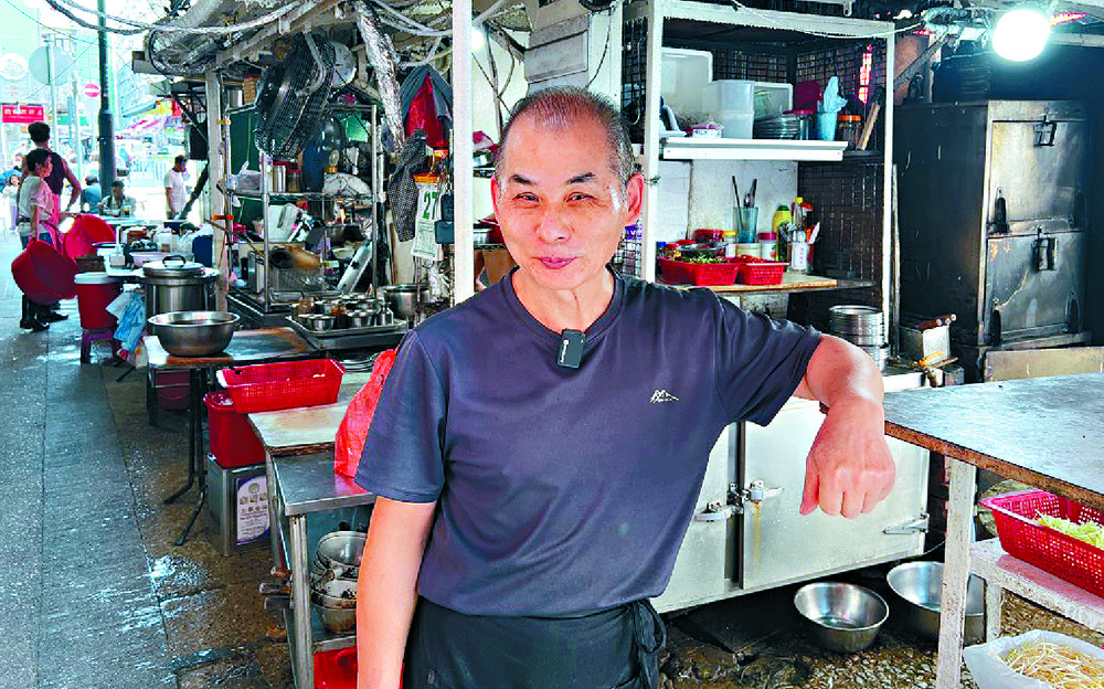 Dai pai dong employee Wong says some of the rats are fat as cats. Dai pai dong employee Wong says some of the rats are fat as cats.