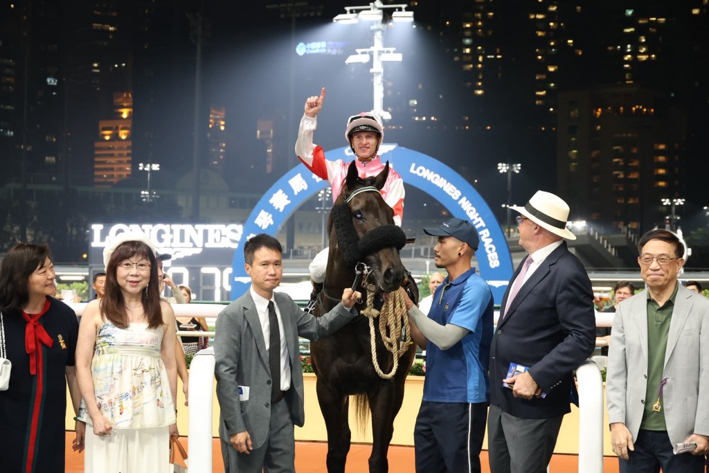 It was jockey Zac Purton's decision to change up tactics and send Turin Champion forward that secured Wednesday's win, according to trainer David Hayes.