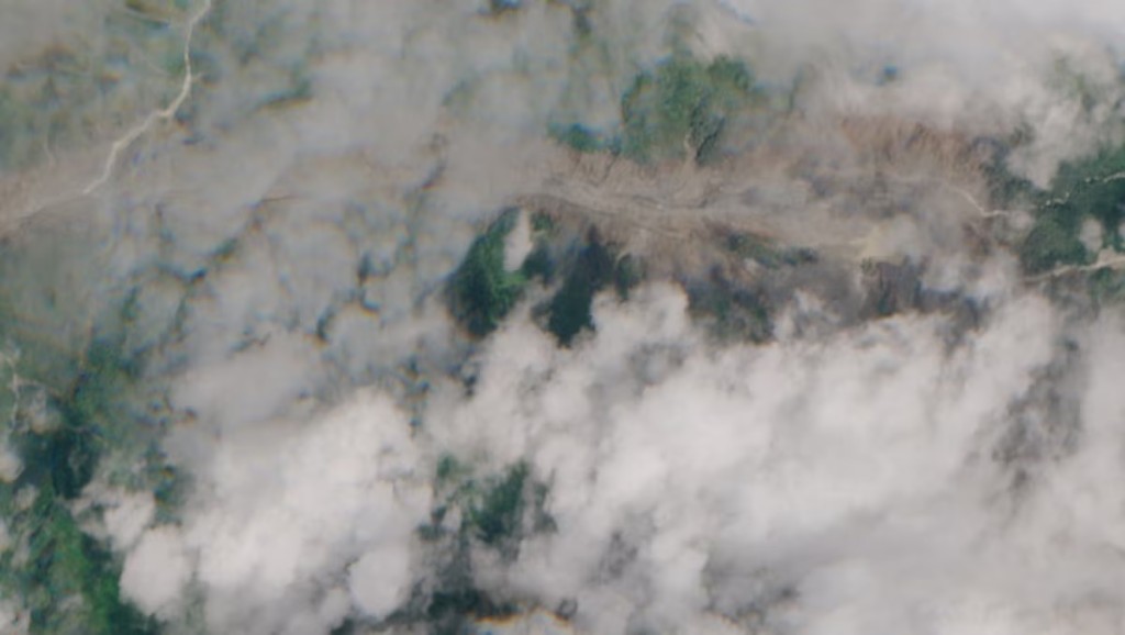 A satellite image shows a barrier lake at the border of Nepal and Tibet Autonomous Region, China, in the aftermath of flash floods and a mudslide, August 27, 2026. European Union/Copernicus Sentinel-2/Handout via REUTERS