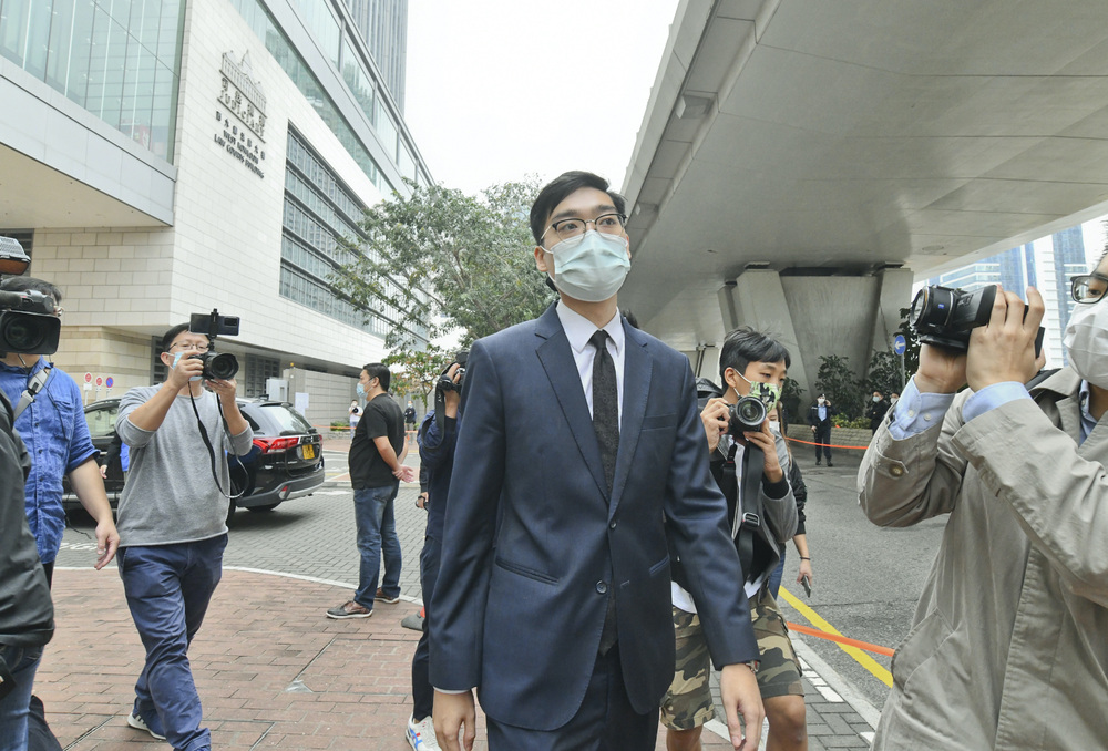 Speaking after acquitted of two protest-related charges, Chan Ho-tin says many others are still suffering from what he called arbitrary arrest and prosecution. Speaking after acquitted of two protest-related charges, Chan Ho-tin says many others are still suffering from what he called arbitrary arrest and prosecution.