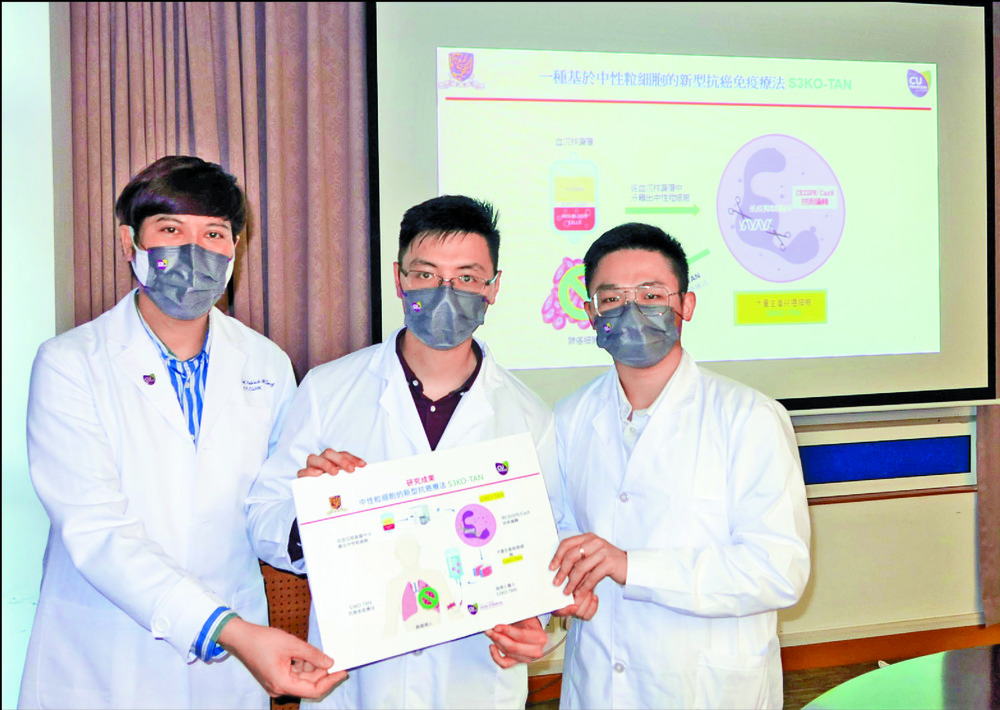From left: assistant professor Patrick Tang supervised first prize winners Jeff Chung and Max Chan. From left: assistant professor Patrick Tang supervised first prize winners Jeff Chung and Max Chan.