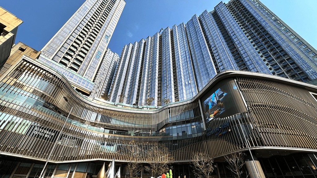 The latest batch includes 30 two-bedroom and 30 three-bedroom units. SING TAO
