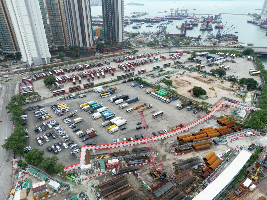 MTRC Tuen Mun A16 Station project. 