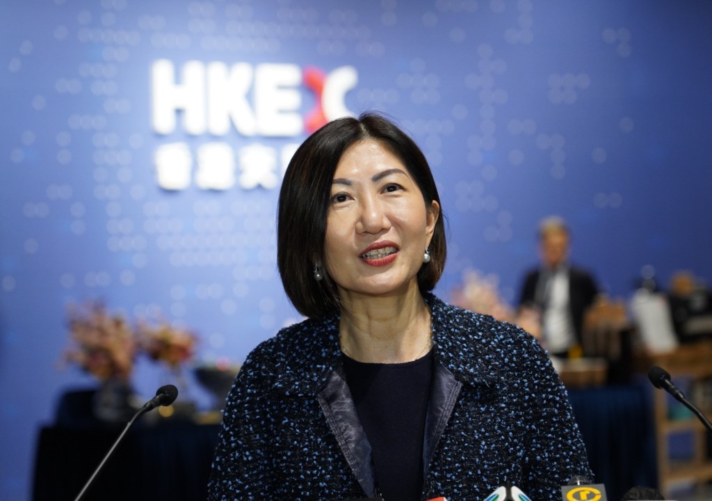 More foreign investors are turning to Hong Kong to invest in Chinese assets, says Bonnie Chan. SING TAO