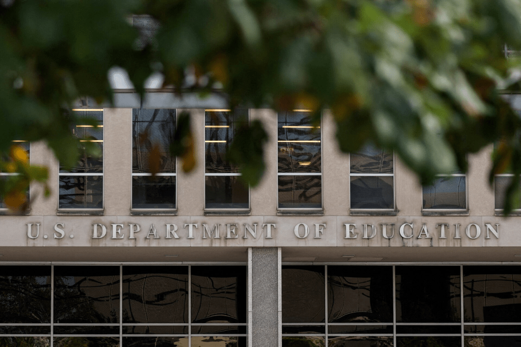 The U.S. Department of Education building, weeks into the continuing U.S. government shutdown, in Washington, D.C., U.S., October 21, 2025. REUTERS/Kylie Cooper//File Photo 