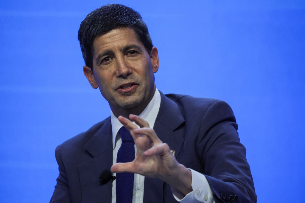 US Federal Reserve Chairman Kevin Warsh attends the Fireside Chat with Kristalina Georgieva, Managing Director of IMF, (not pictured) for the IMF/World Bank 2026 Annual Meetings at Queen Sirikit National Convention Center (QSNCC) in Bangkok, Thailand, October 16, 2026. REUTERS/Athit Perawongmetha