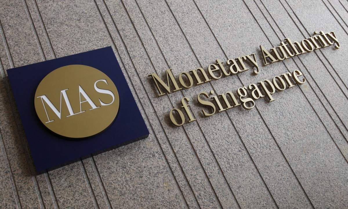 thestandard.com.hk - The Standard 英文虎報 - Singapore central bank working with industry group to streamline private bank account applications