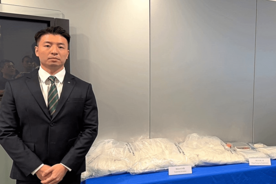 thestandard.com.hk - The Standard 英文虎報 - Police seize record $31m etomidate haul in Lai Chi Kok