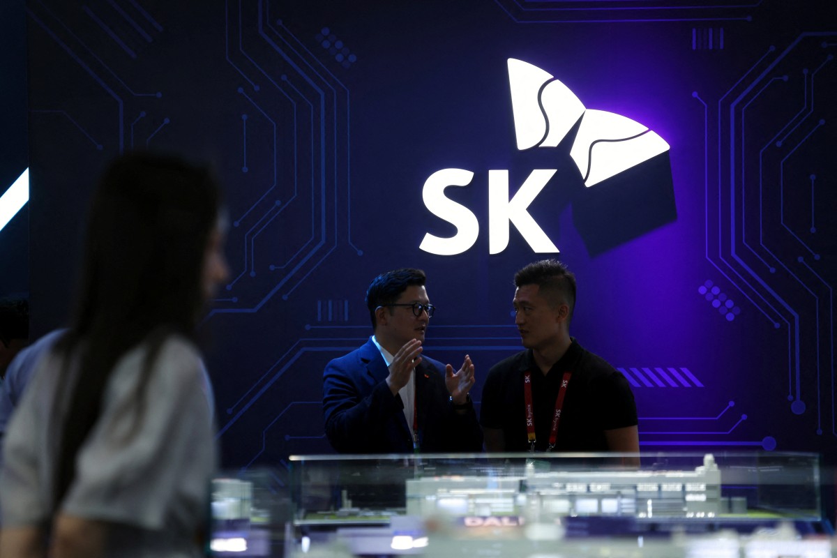 thestandard.com.hk - The Standard 英文虎報 - SK Hynix advisors win big fee windfall after modest SpaceX payday