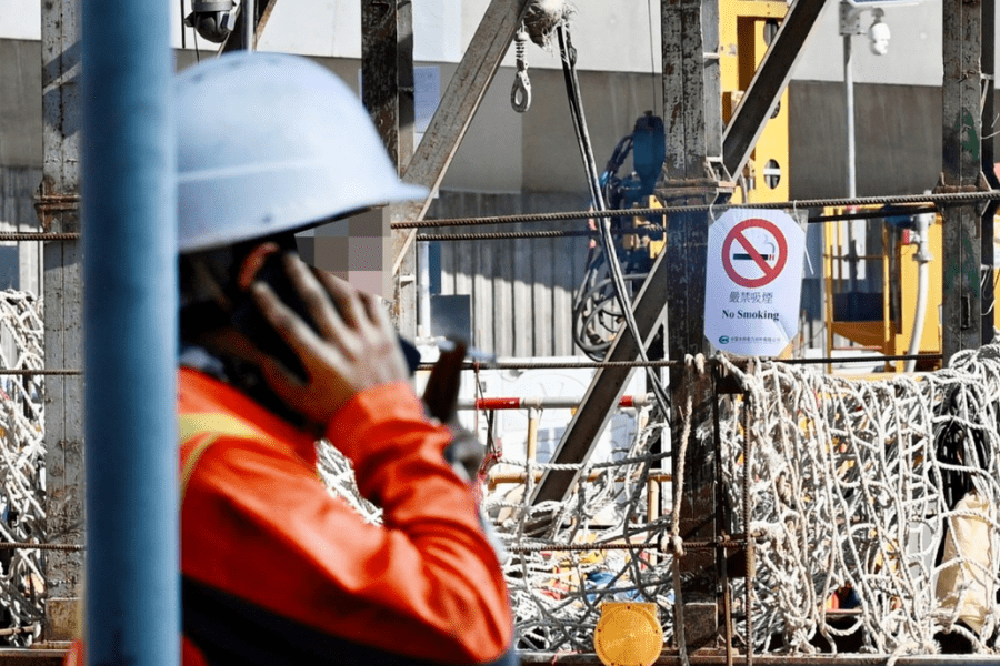 thestandard.com.hk - The Standard 英文虎報 - Cutting off the puff: Experts push for tighter controls on construction sites and e-smoking
