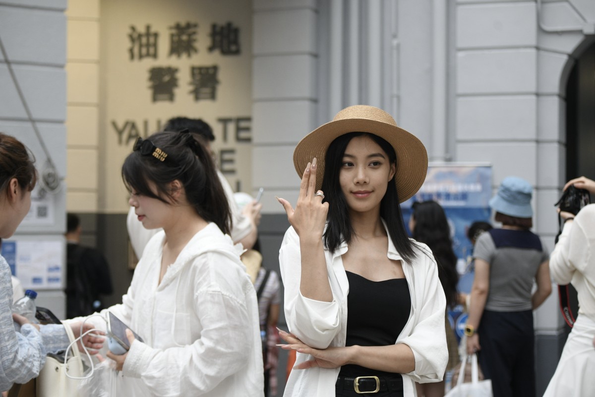 thestandard.com.hk - The Standard 英文虎報 - HK welcomes over a million Golden Week visitors as lawmakers urge strategic industry upgrades