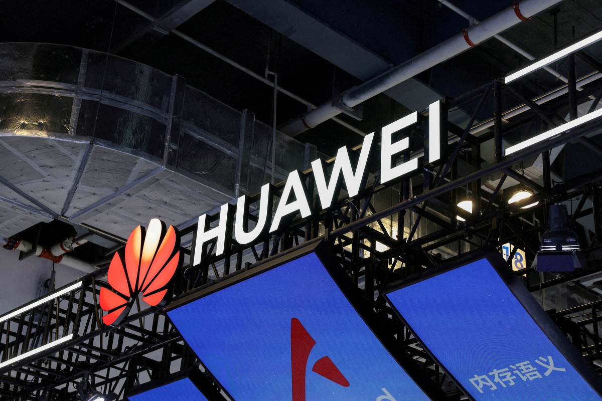 thestandard.com.hk - The Standard 英文虎報 - US blocks two devices with Chinese-made surveillance chips