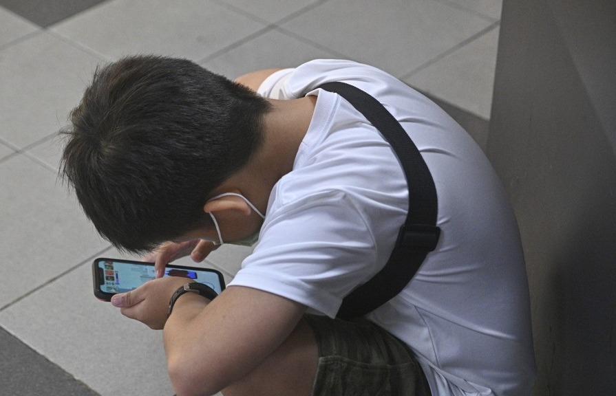 thestandard.com.hk - The Standard 英文虎報 - Tech chief rules out youth social media ban, but open to platform guidelines