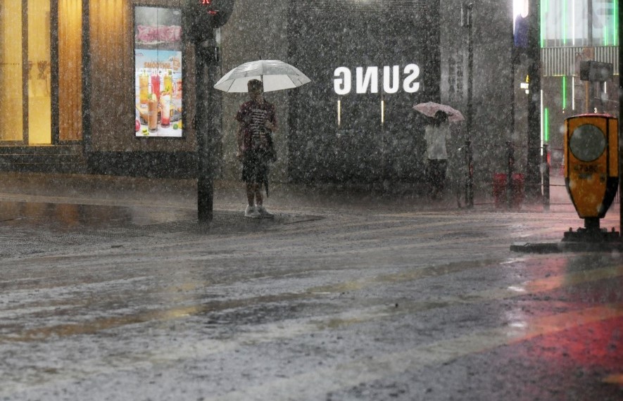 Bring your umbrella: Observatory forecasts rain and cloudy skies