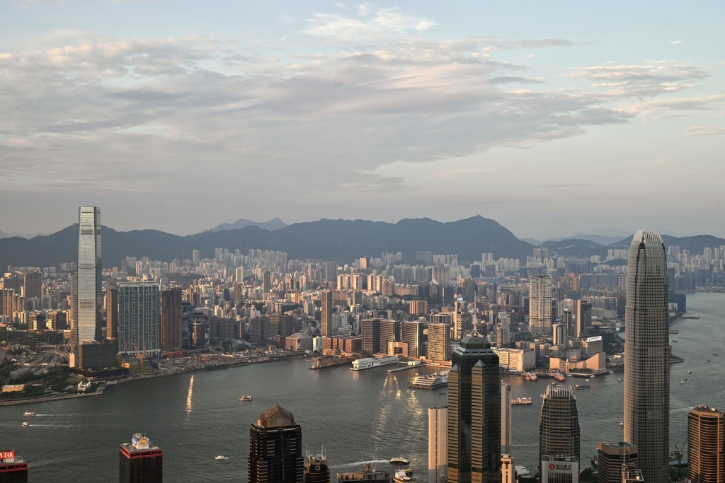 thestandard.com.hk - Raine Fung - HK ranks third globally and first in Asia in the Global Financial Centres Index