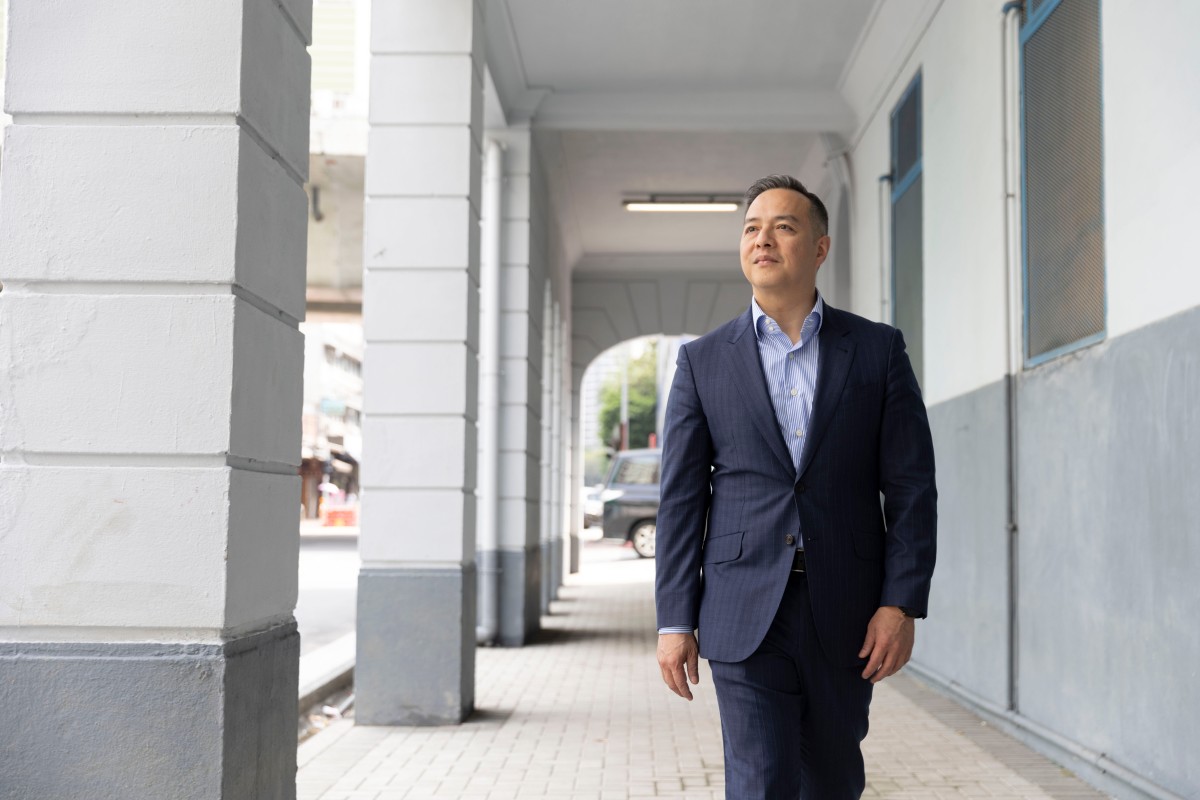 thestandard.com.hk - The Standard 英文虎報 - Police chief Joe Chow calls for a 'warmer' force with stronger human touch