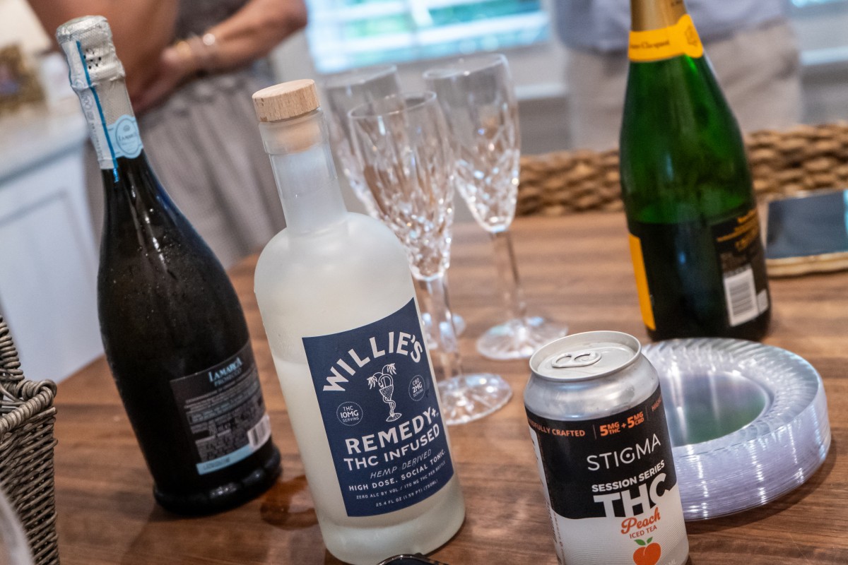 thestandard.com.hk - The Standard 英文虎報 - Cracking open a can of cannabis -- America's new pastime (for now)