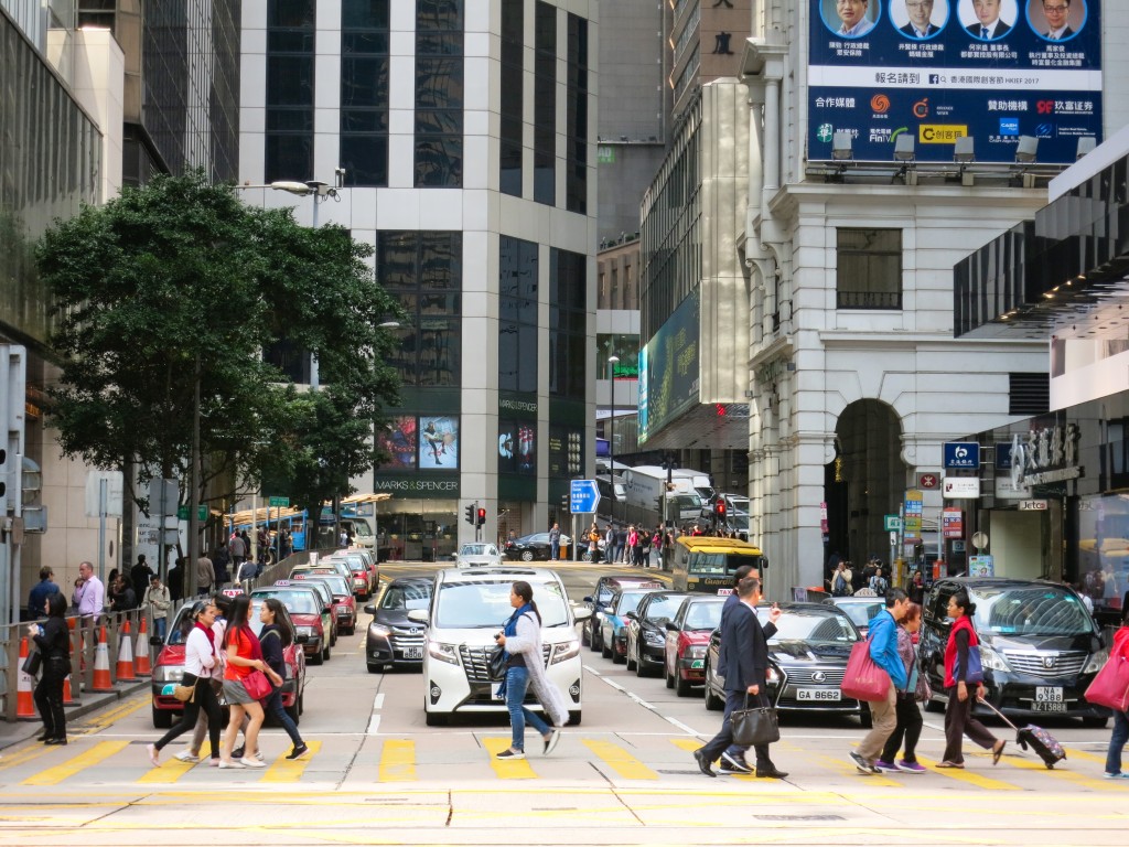 thestandard.com.hk - Raine Fung - HK sees influx of professional expats for low tax rates and strong economic performance