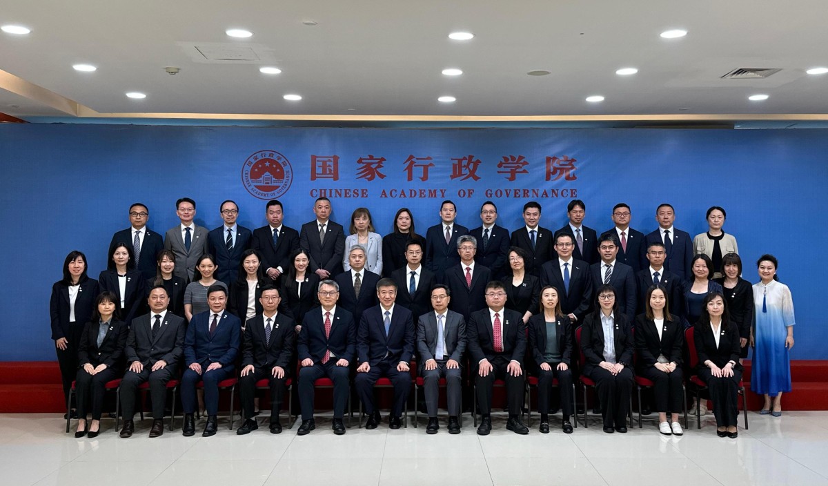 thestandard.com.hk - The Standard 英文虎報 - National civil aviation chief hosts class for HK industry representatives