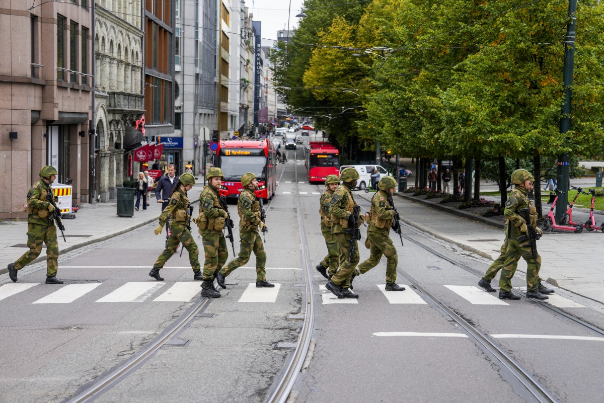 thestandard.com.hk - The Standard 英文虎報 - Did Chinese cars squeal on Norway's military?
