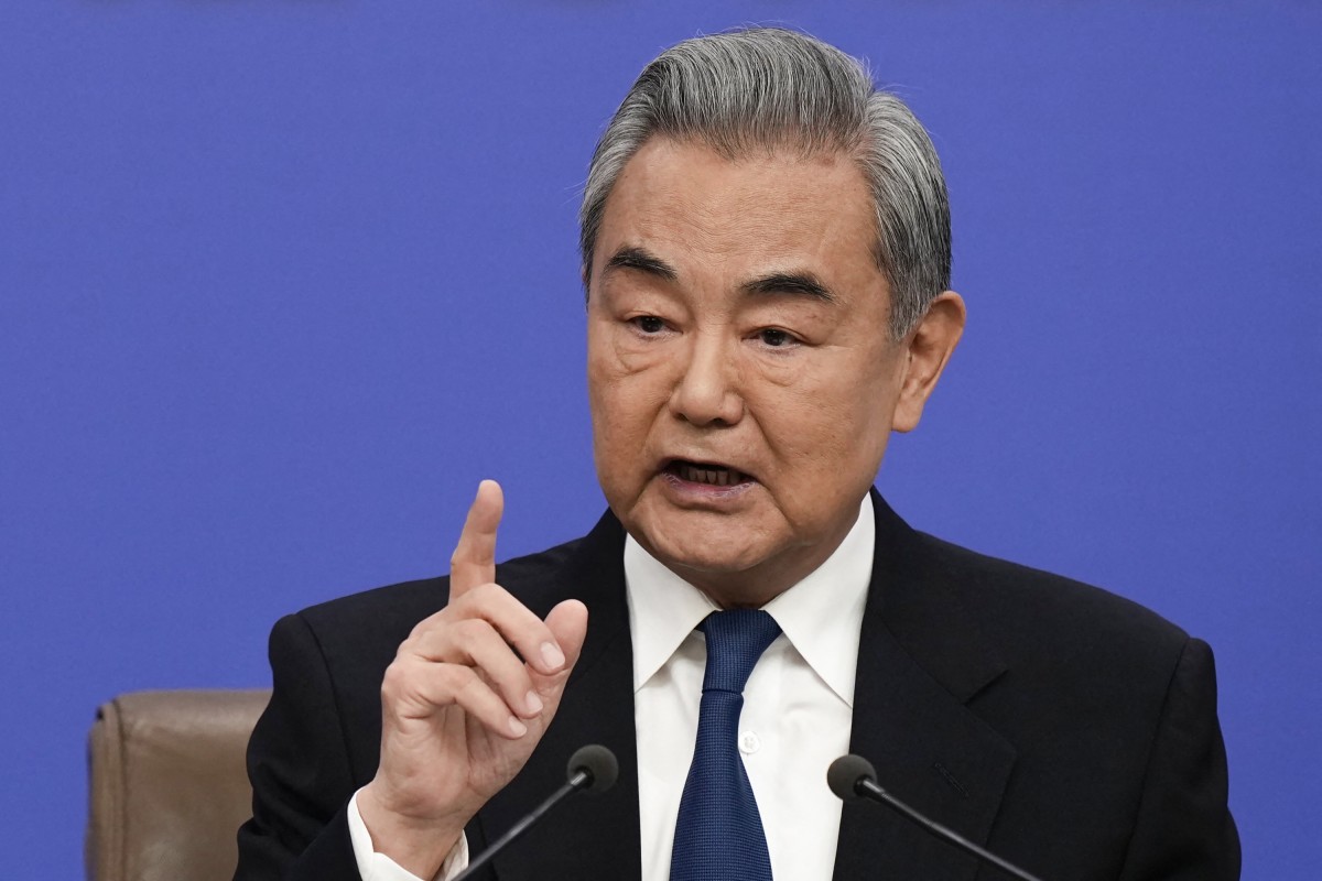 China FM blasts Middle East war, urges US to manage ties