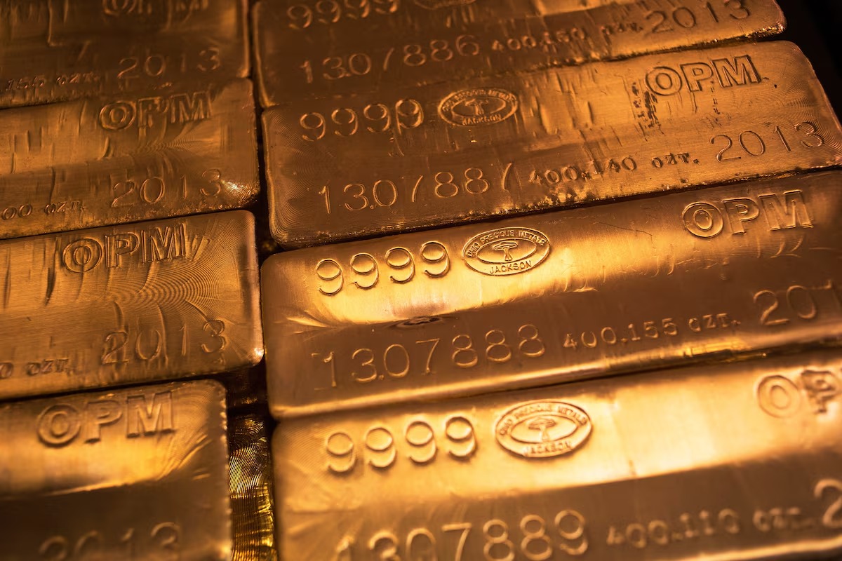 Goldman Sachs Forecasts Gold to Reach $4,900/oz by December 2026 Amid Bullish Rally